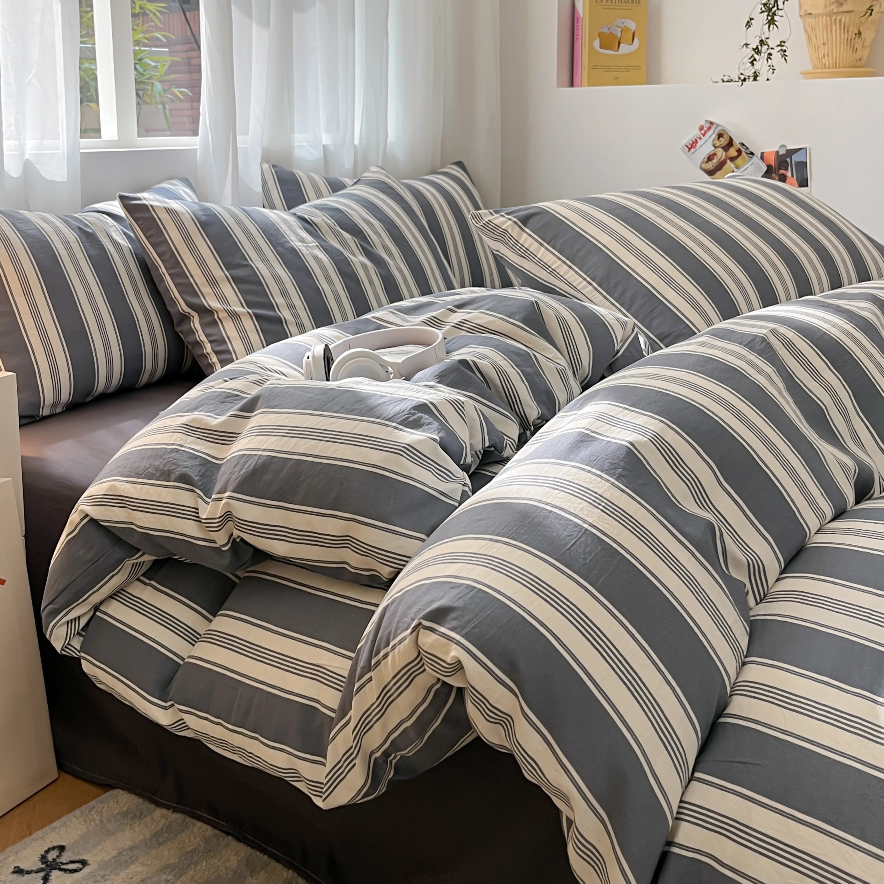 Modern Minimalist Plaid Duvet Cover 220x240 Soft Breathable All Season Queen Comforter Cover Single Piece Striped Quilt Covers