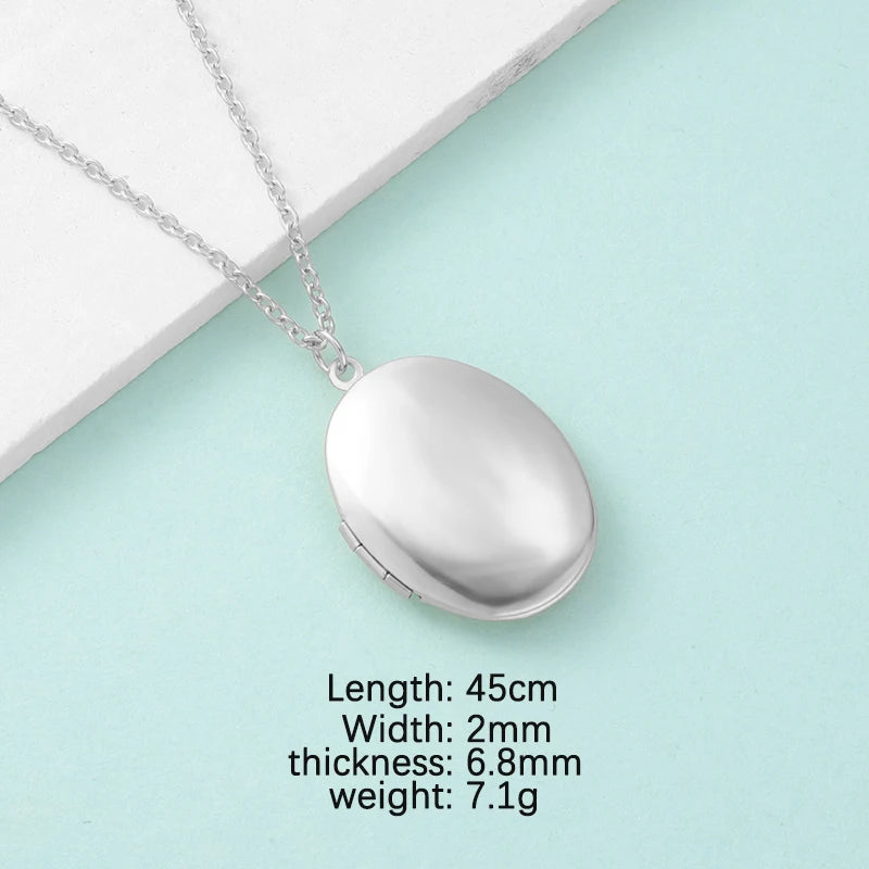 RUMNVNTY 5pc Carved Designs Round Photo Frame Pendant Necklace Stainless Steel Charms Locket Girls Women Memorial Jewelry