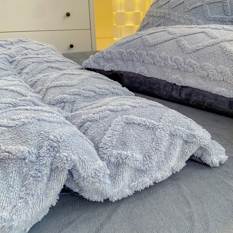 Taffel Velvet Duvet Cover for Winter Super Warm Soft Solid Color Comforter Cover Blanket Covers for Double Beds NO Pillowcase