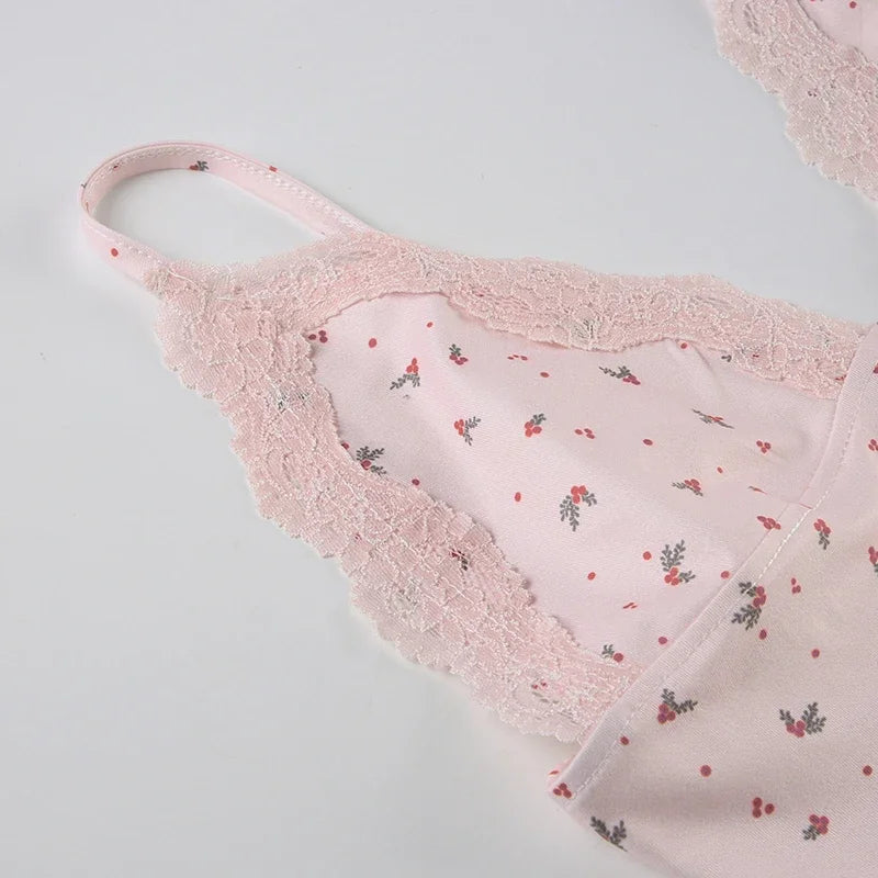 Women Sleepwear Pink Floral Lace Patchwork Two-piece Pajamas Set Sleeveless Camisoles and Slim Cute Shorts Loungewear