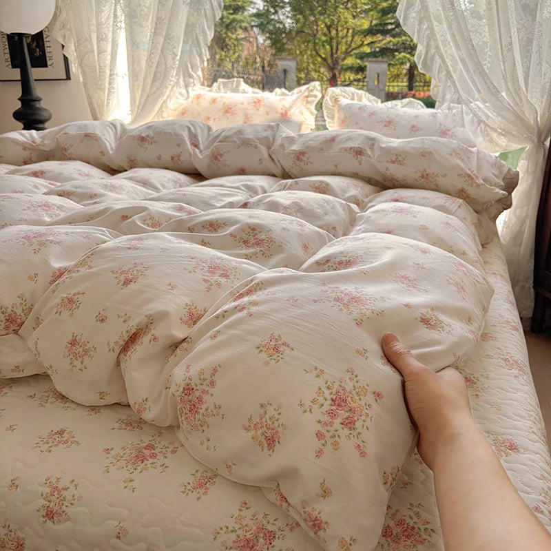 2025 new soft waxy waxy wash quilt cover Knitted double layer single bed sheet Little fresh polka dot bedding