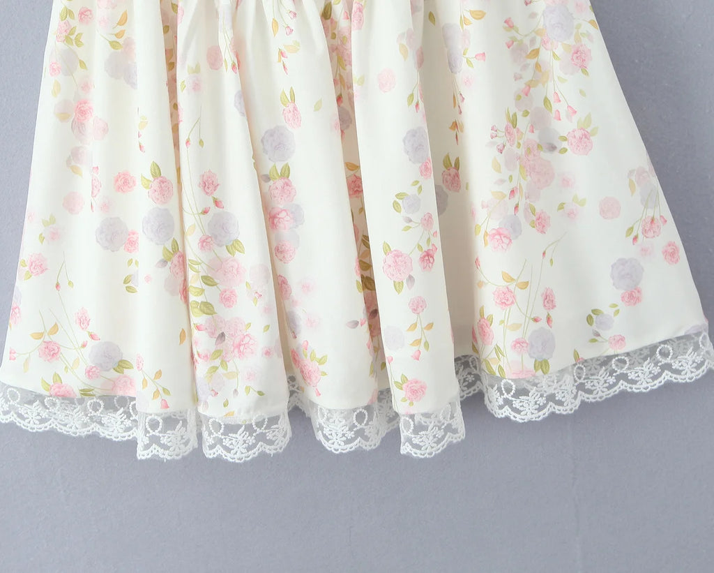 YENKYE Sexy Elegant Women Lace Patchwork Floral Print Sling Mini Dress Low Waist A-line Summer Holiday Party Dresses Pretty Robe