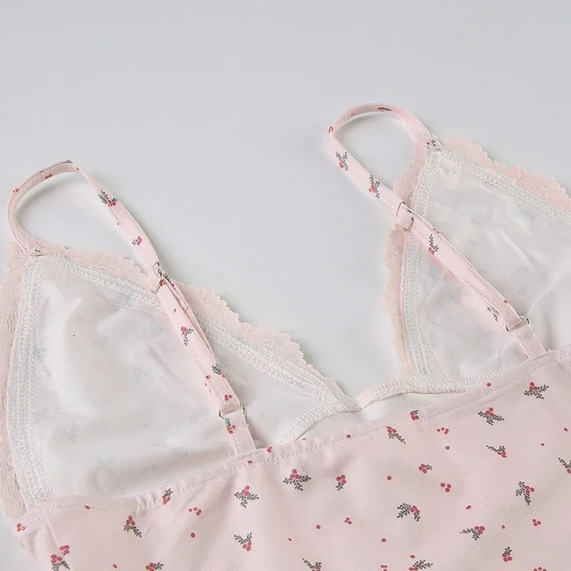 Women Sleepwear Pink Floral Lace Patchwork Two-piece Pajamas Set Sleeveless Camisoles and Slim Cute Shorts Loungewear