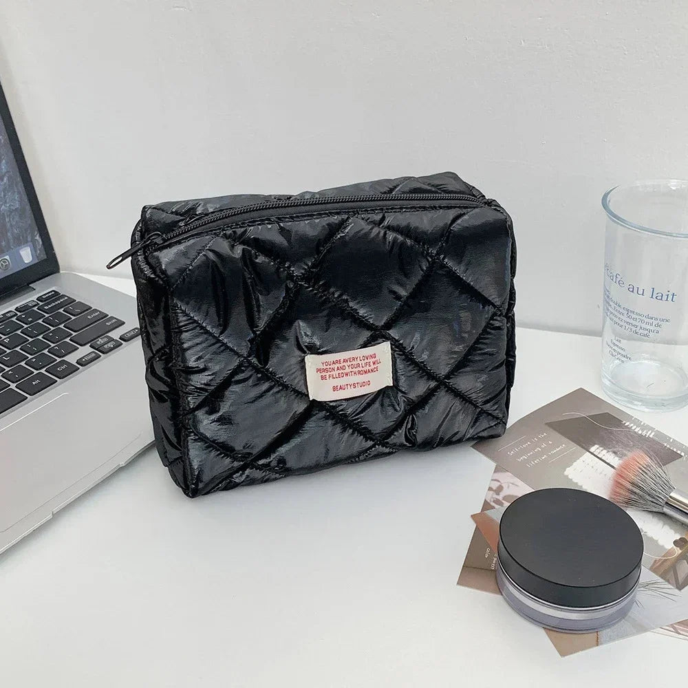 Large Capacity Make Up Kit Portable Travel Toiletries Skincare Organizer Pouch New Fashion Rhombus Shiny Clutch Cosmetic Bag