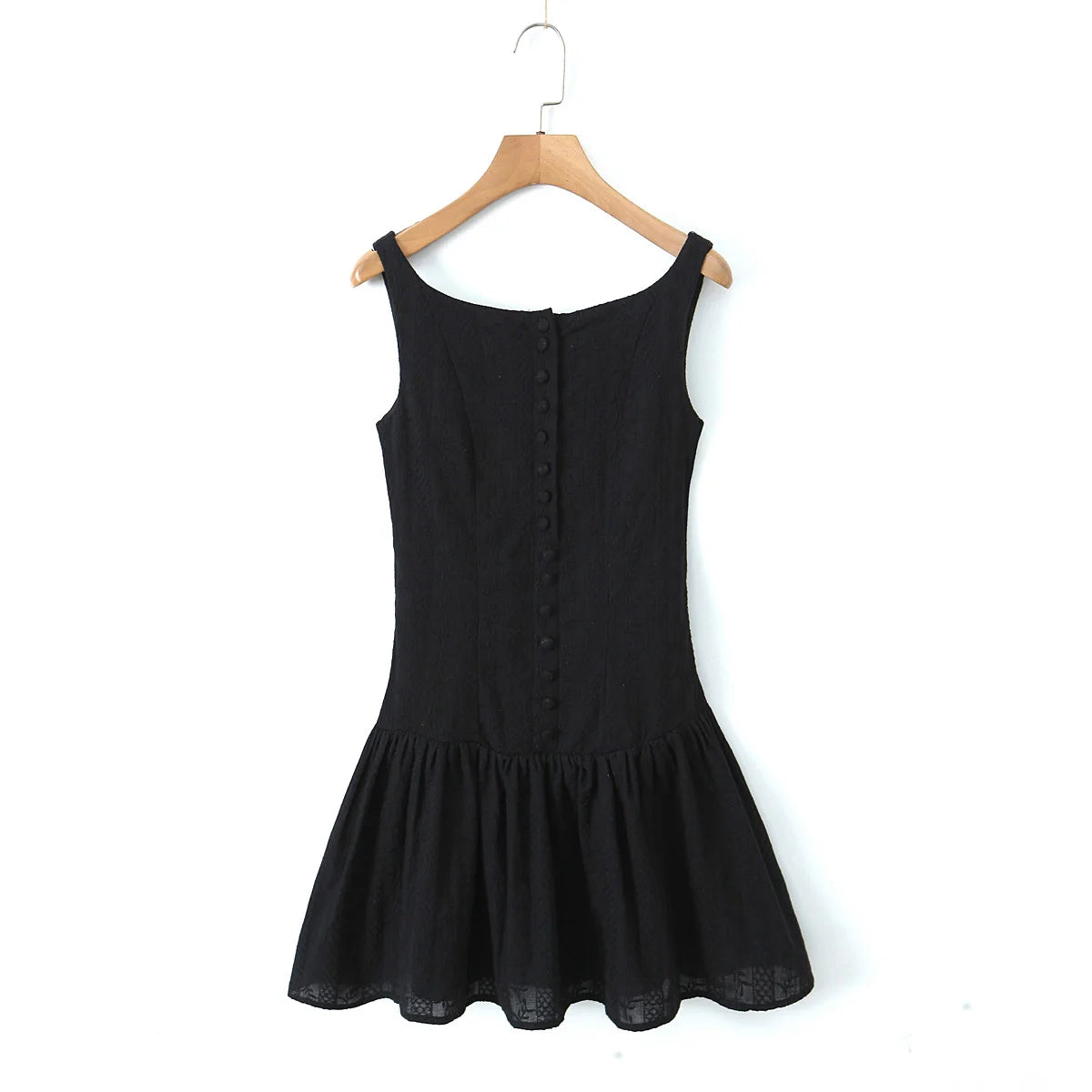 2024 Sexy White Embroidery Lace Low Waist Mini Tank Dress Women Open Buttons Neck Bodycon Sleeveless Ruched Hem Swing Party Robe