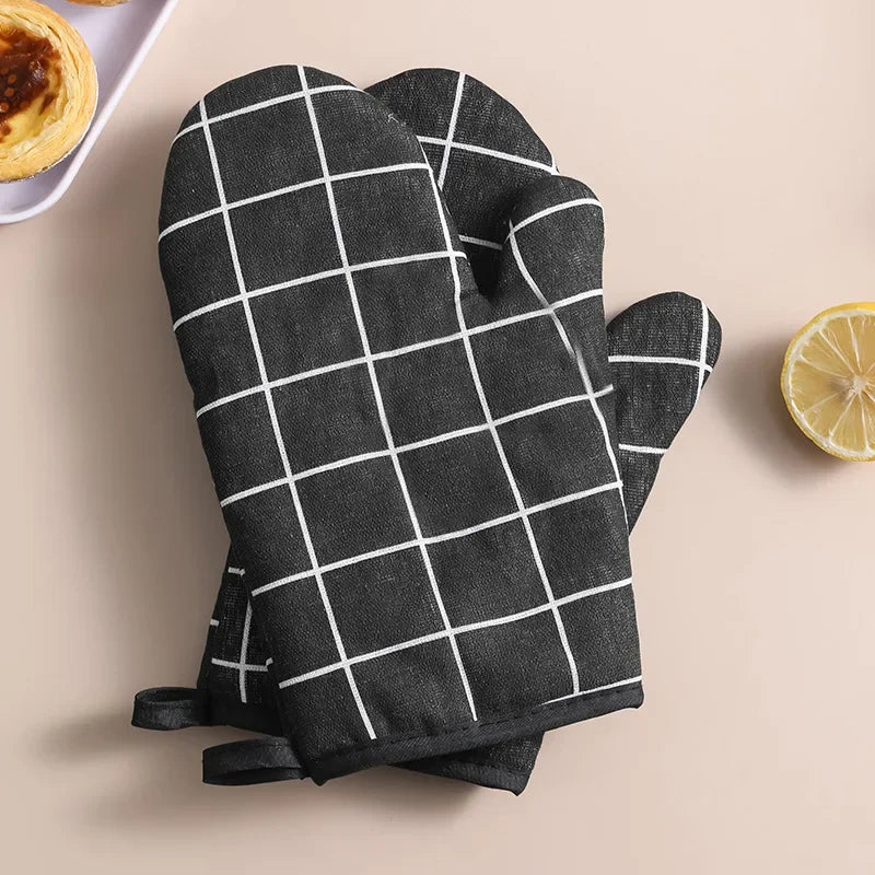 2 pieces of insulated kitchen gloves, heat-resistant microwave gloves, heat-resistant thickened grid oven gloves