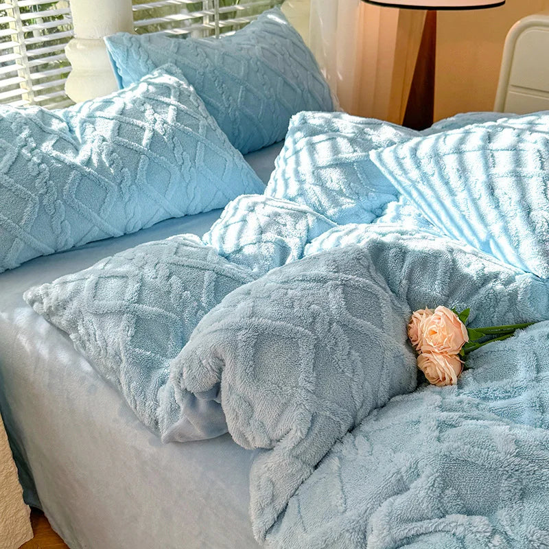 Double Side Velvet Quilt Cover Soft Comforter Cover Winter Duvets Cover Single/Double/Queen/King Size Quilt Cover(No Pillowcase)