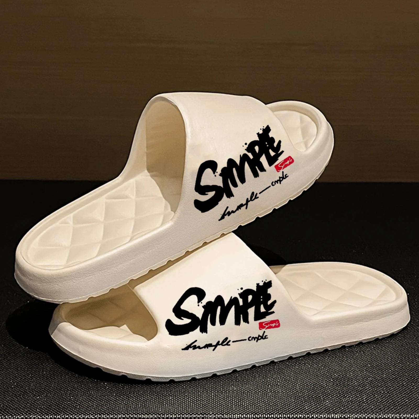 Four-Season Men's Fashion Slippers, Waterproof, Non-Slip, Casual, Soft, Breathable Bathroom Slippers, Suitable for Bathroom, Swimming, Indoor Use
