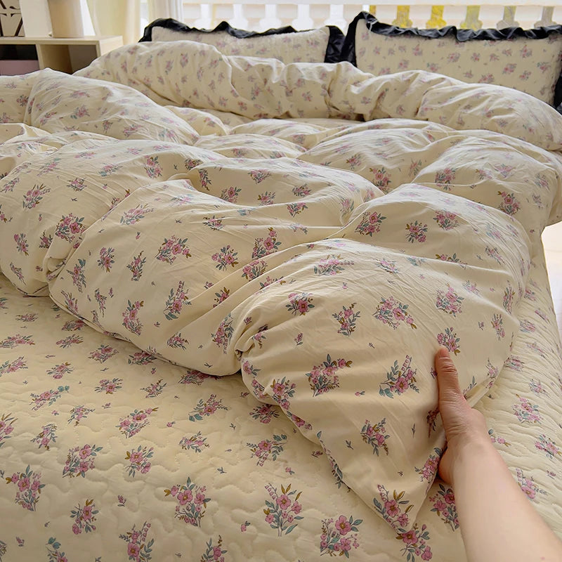 2025 new soft waxy waxy wash quilt cover Knitted double layer single bed sheet Little fresh polka dot bedding