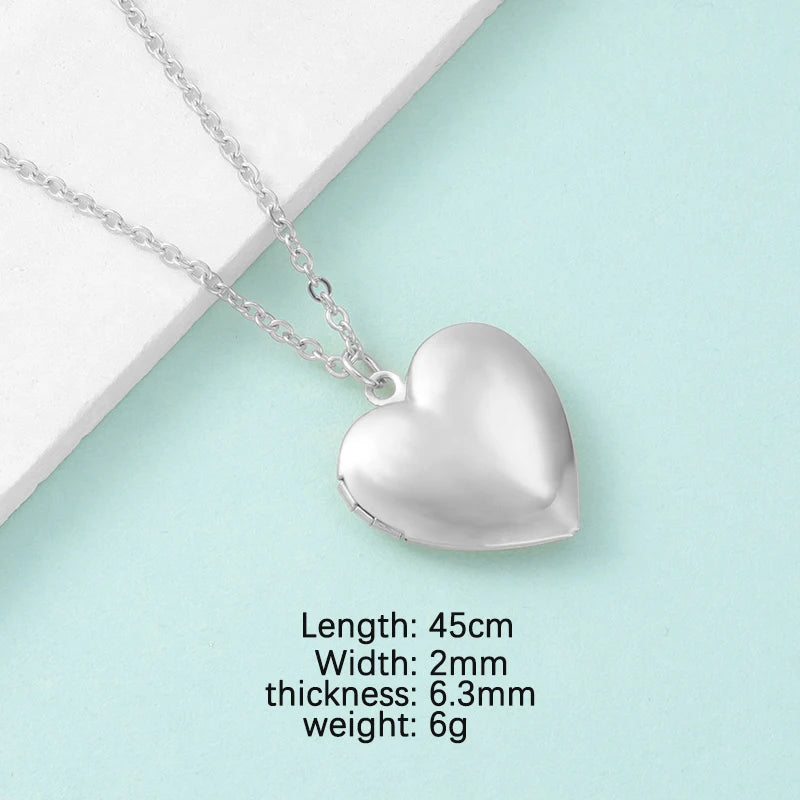 RUMNVNTY 5pc Carved Designs Round Photo Frame Pendant Necklace Stainless Steel Charms Locket Girls Women Memorial Jewelry