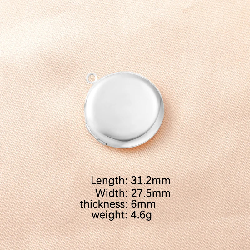 RUMNVNTY 5pc Carved Designs Round Photo Frame Pendant Necklace Stainless Steel Charms Locket Girls Women Memorial Jewelry