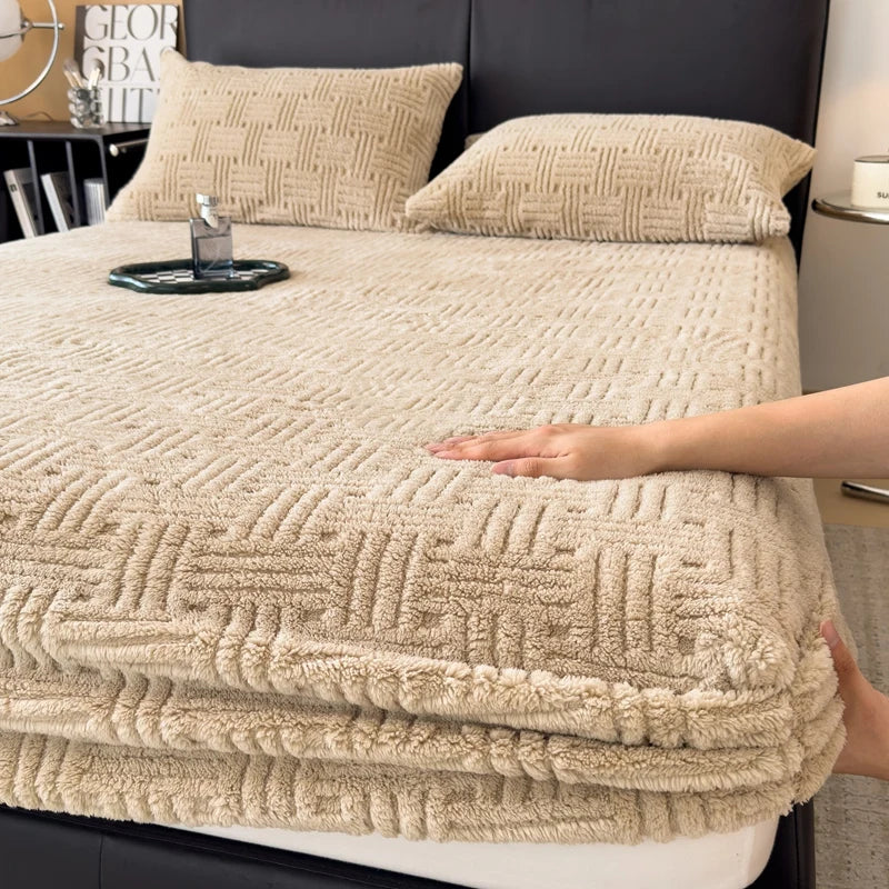 Winter Embossed Plush Fitted Sheet Soft Warm Coral Velvet Mattress Protector Cover Queen Size Deep Pocket Elastic Bed Sheet Set