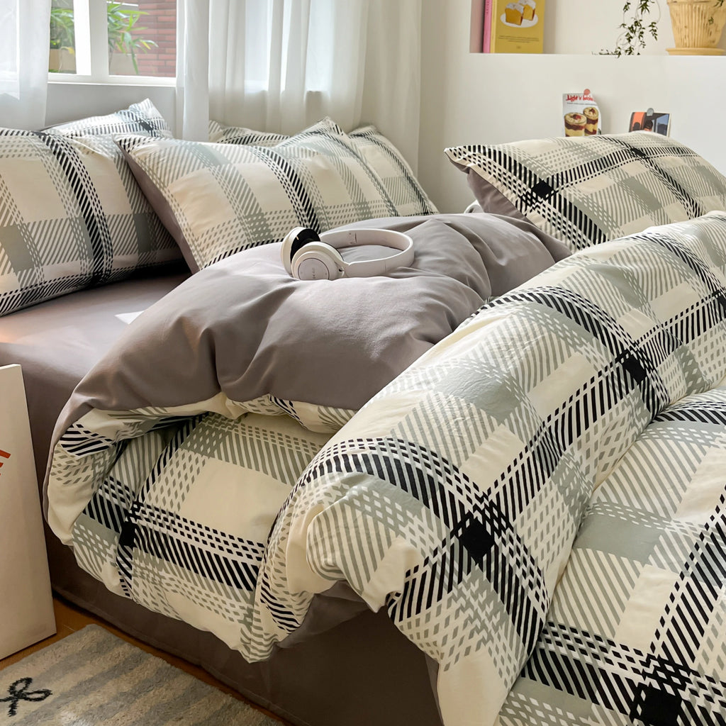 Modern Minimalist Plaid Duvet Cover 220x240 Soft Breathable All Season Queen Comforter Cover Single Piece Striped Quilt Covers