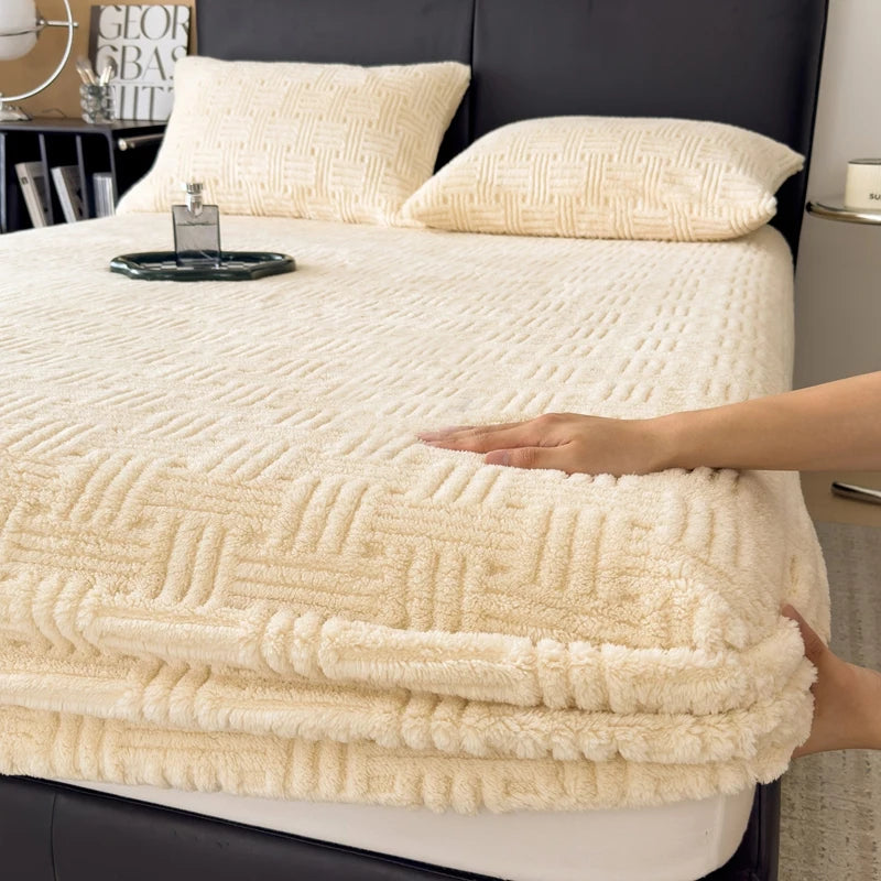 Winter Embossed Plush Fitted Sheet Soft Warm Coral Velvet Mattress Protector Cover Queen Size Deep Pocket Elastic Bed Sheet Set
