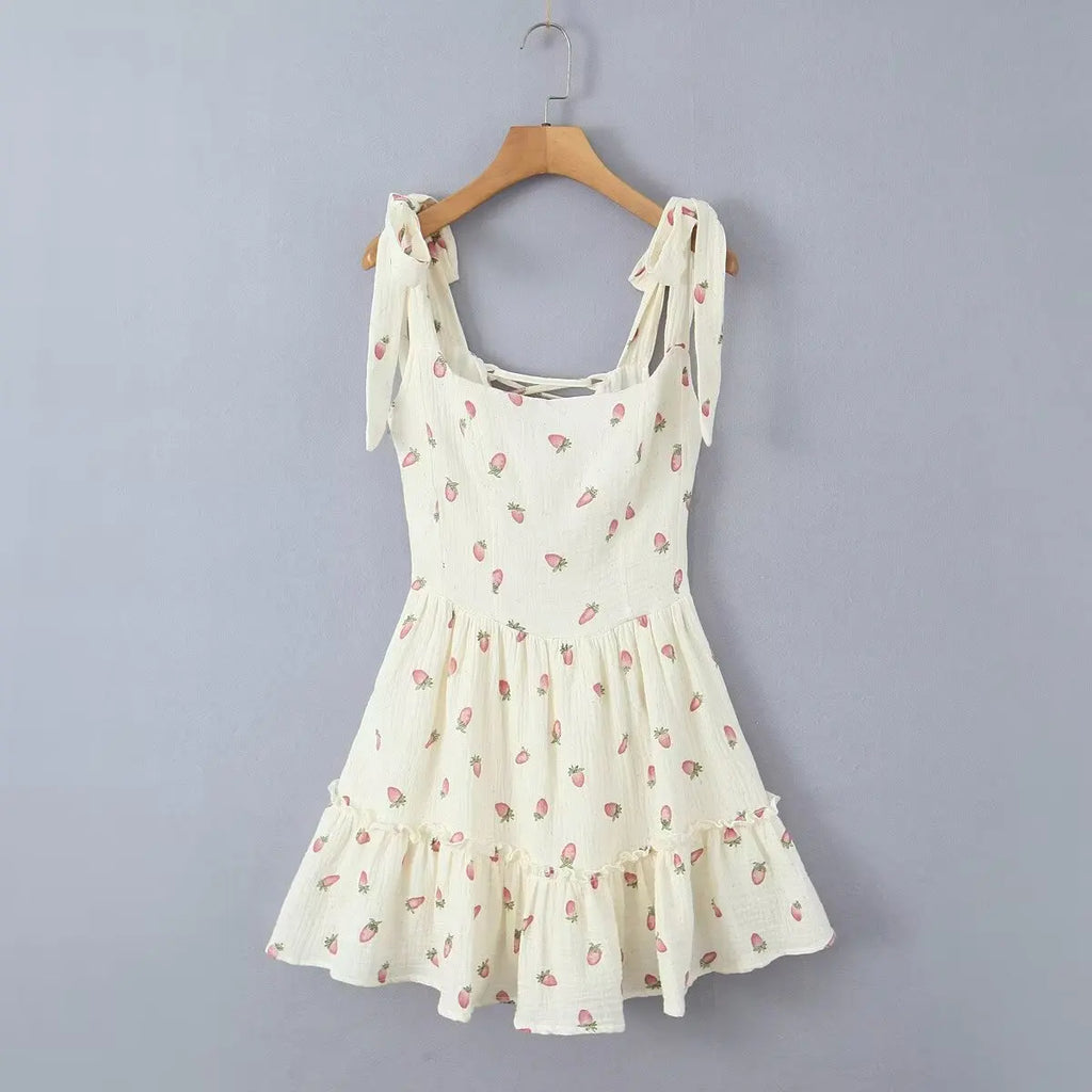 Women Sexy Beige Strawberry Tie Bow Strap Dress Cross Lacing Up Back Slim Waist Wood ears Swing Cake Mini Robe Vestidos