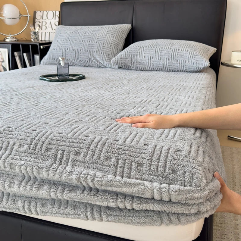 Winter Embossed Plush Fitted Sheet Soft Warm Coral Velvet Mattress Protector Cover Queen Size Deep Pocket Elastic Bed Sheet Set